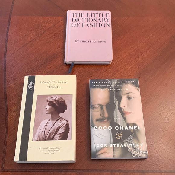 books Other - Gently used set of 3 books